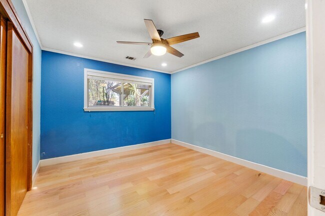 Building Photo - Beautiful 3 Bedroom home in Stonegate