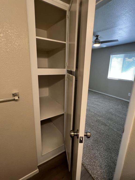 Building Photo - 7570 W Flamingo Rd