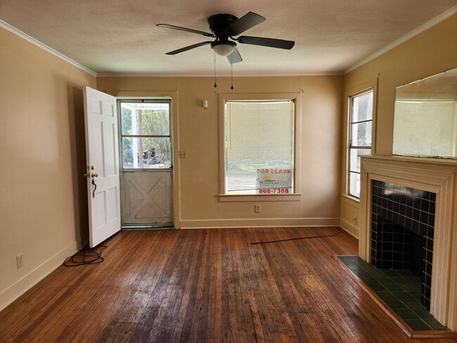 Building Photo - 2834 Midway Street, Shreveport, LA  71109