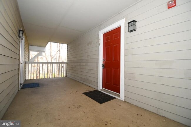 Building Photo - 10715 Hampton Mill Terrace