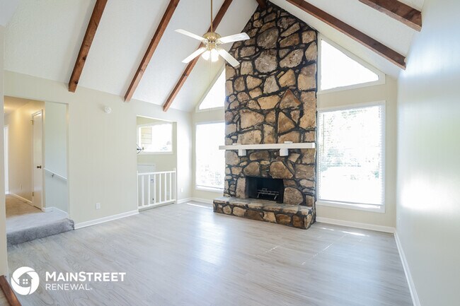 Building Photo - 19 Eddings Ln