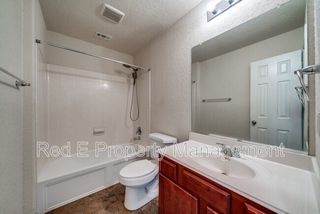 Building Photo - 3125 Muntjac