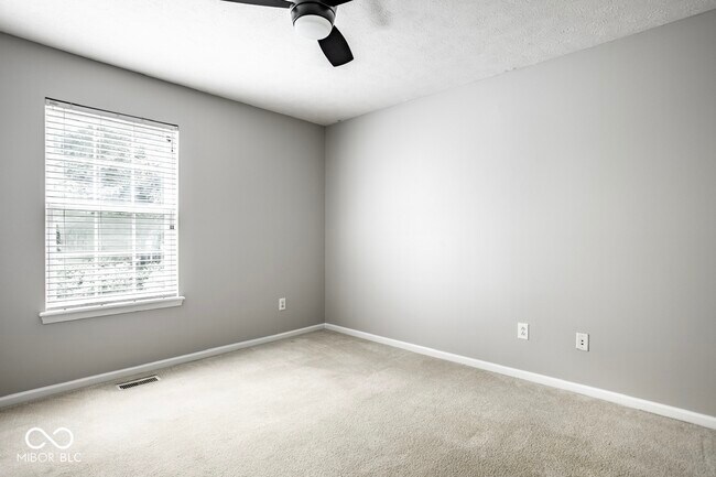 Building Photo - 7533 Prairie View Dr