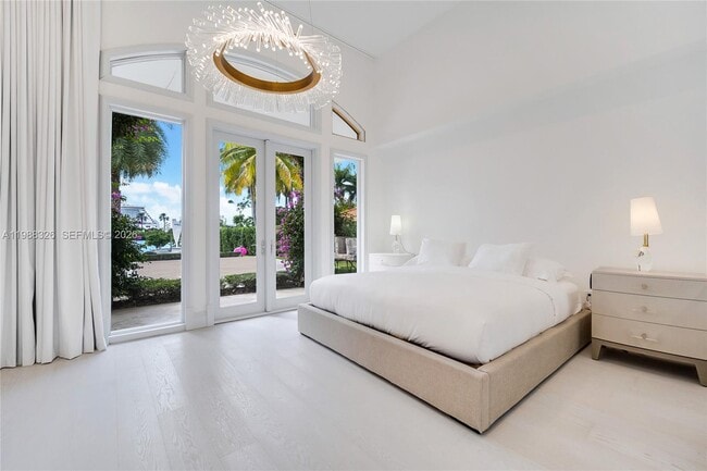 Building Photo - 100 Palm Ave