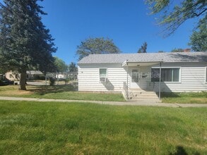 Building Photo - 1418 Mahan Ave