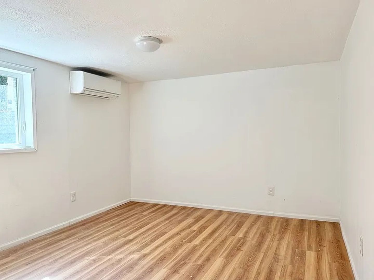 Building Photo - NW Cherry Place (295) Duplex