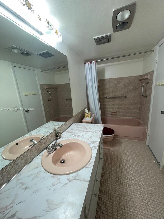 Building Photo - 4881 NW 22nd St