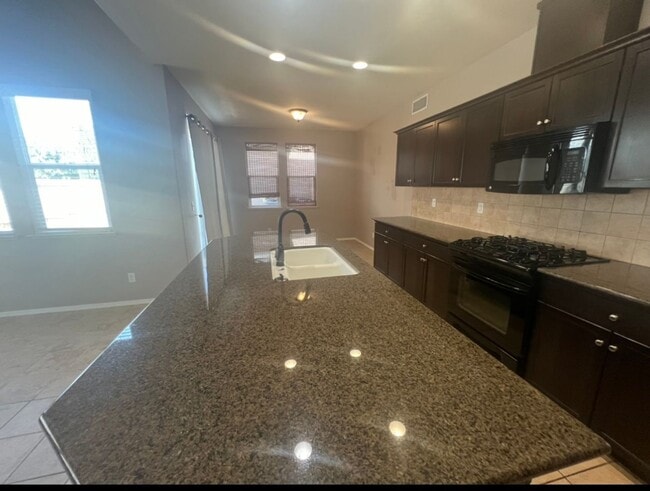 Building Photo - Harlan Ranch Community Home for lease