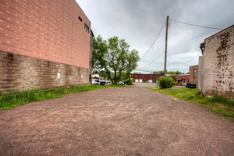 Building Photo - 222 E Aurora St