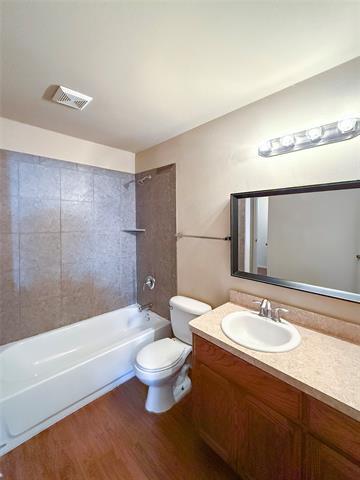 Building Photo - 834 Mirabell Ct