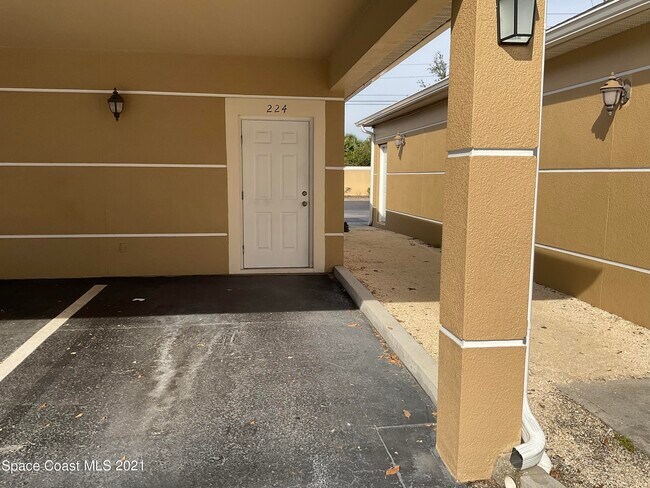 Building Photo - 1626 Peregrine Cir