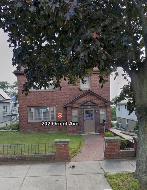 Building Photo - 202 Orient Ave