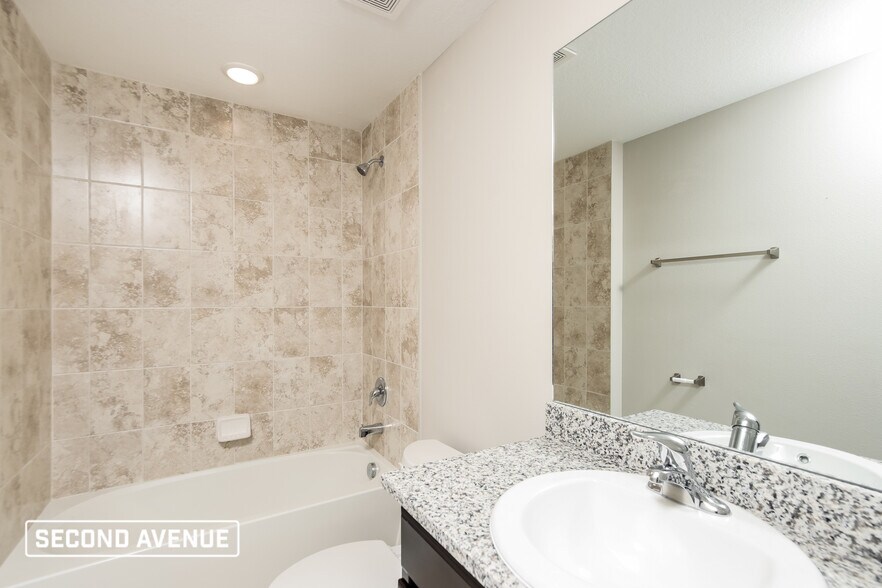 Building Photo - 286 Silverfrost St SE