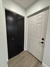 Building Photo - 5701 Lavender Plaza