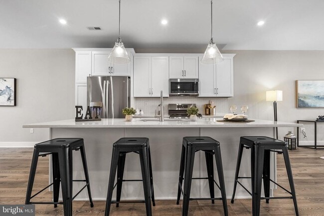 Building Photo - 105 Higher Rock Ct