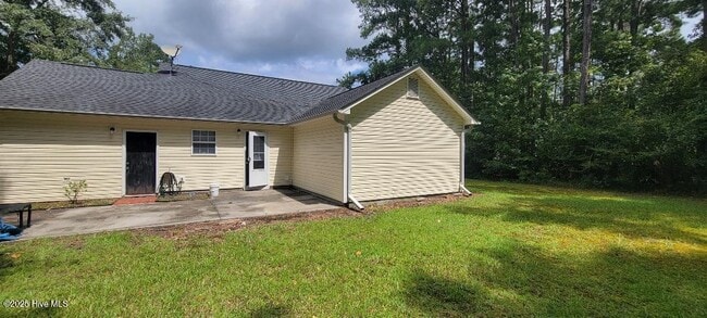 Building Photo - 3 Stoney Creek Ln