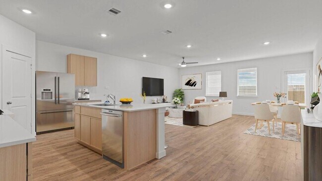 Building Photo - 3510 Lovebird Ln