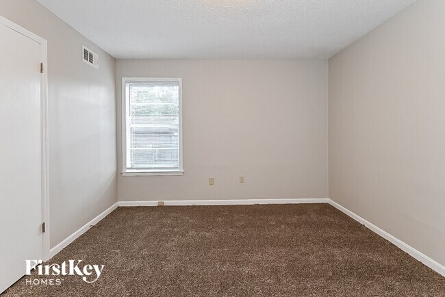 Building Photo - 4505 Laird Dr