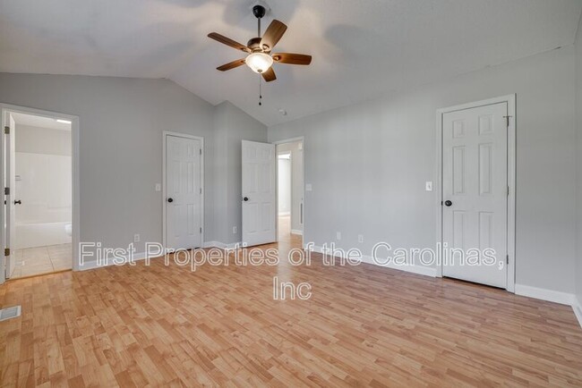 Building Photo - 1111 Quail Haven Dr