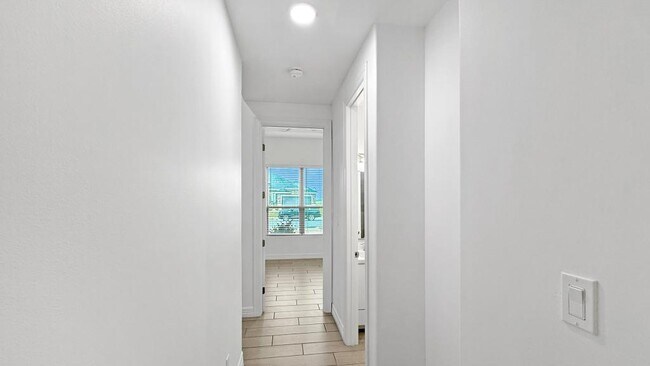 Building Photo - 5106 Sebastian Dr