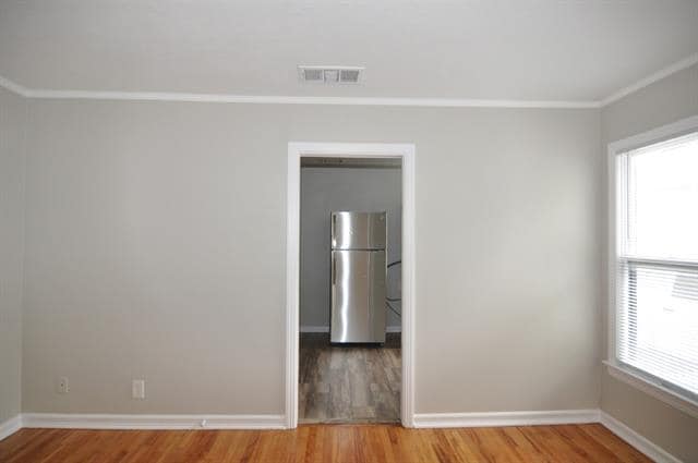 Building Photo - 2724 Wayside Ave