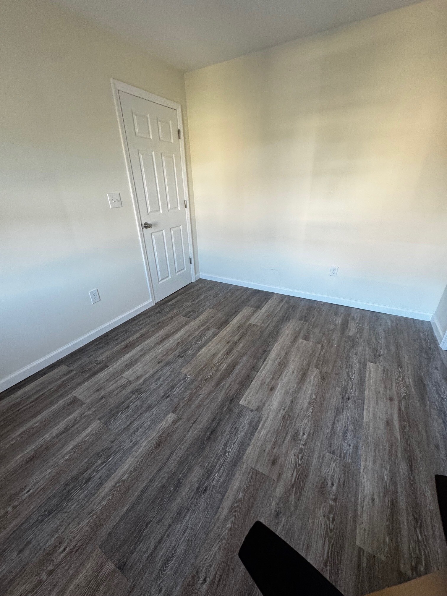 Building Photo - 23 Old Lake Rd