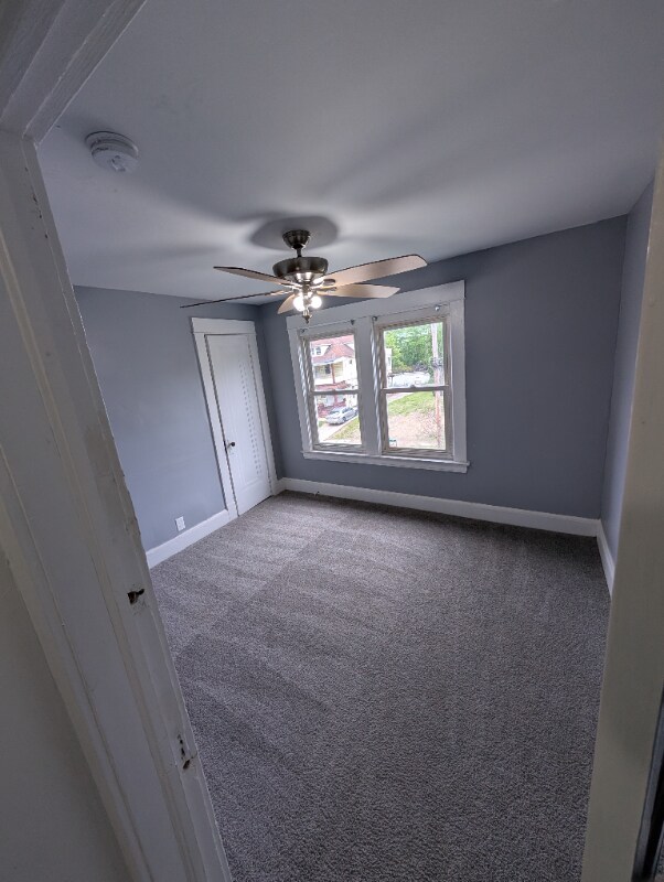 Building Photo - 4081 E 104th St