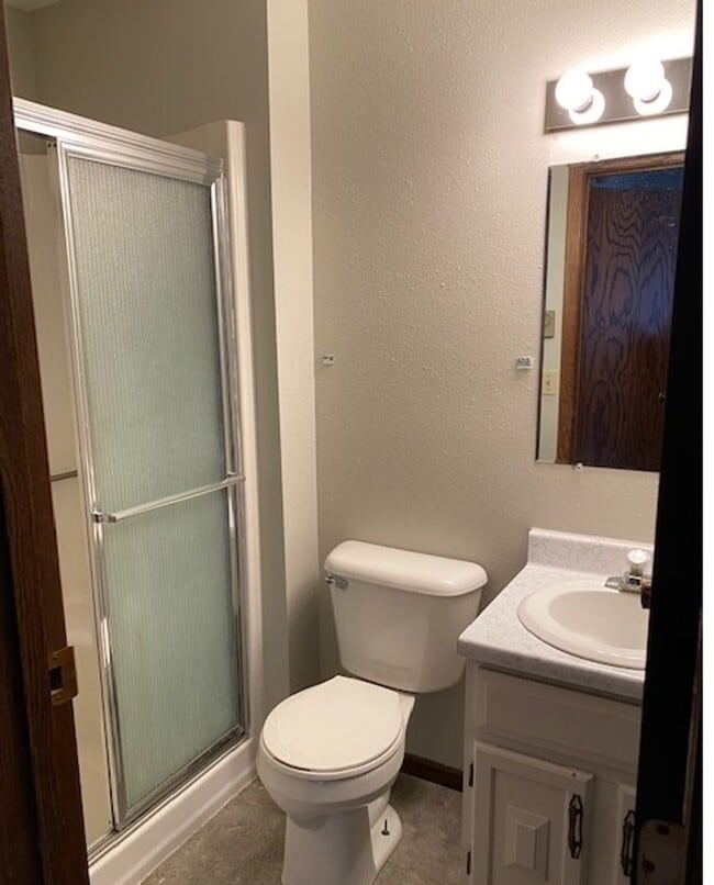 Building Photo - 3 bedroom 2 bathroom Condo Near Downtown Sanford!