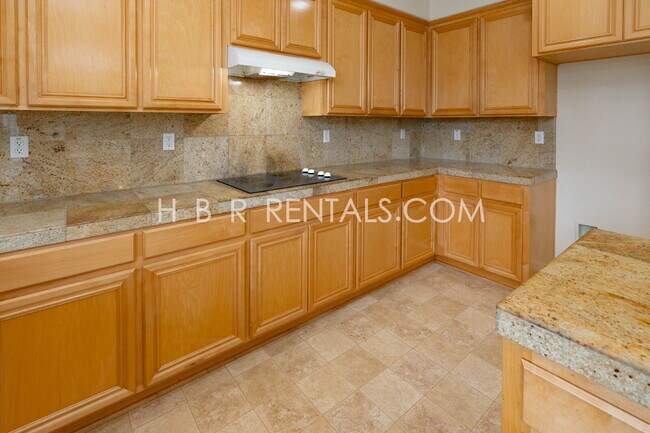 Building Photo - Spacious 4-Bedroom Gem on Glenhaven Drive – Your Perfect Tracy Retreat!