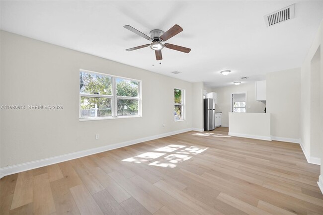 Building Photo - 299 NW 43rd St