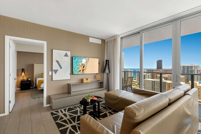 Building Photo - 4010 S Ocean Dr