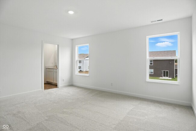 Building Photo - 15294 Swallow Fls Wy