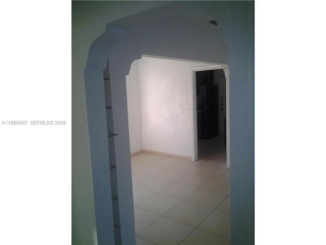 Building Photo - 9841 SW 48th St