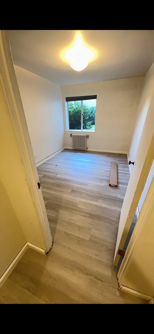 Building Photo - Cute and Cozy East Queen Anne Condo with 2 Bedrooms, 1 Bath and 1 Covered Parking Space