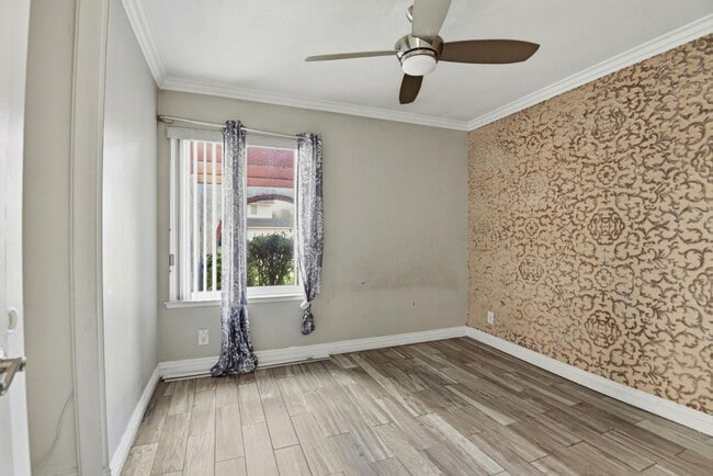 Building Photo - 12361 Andy St