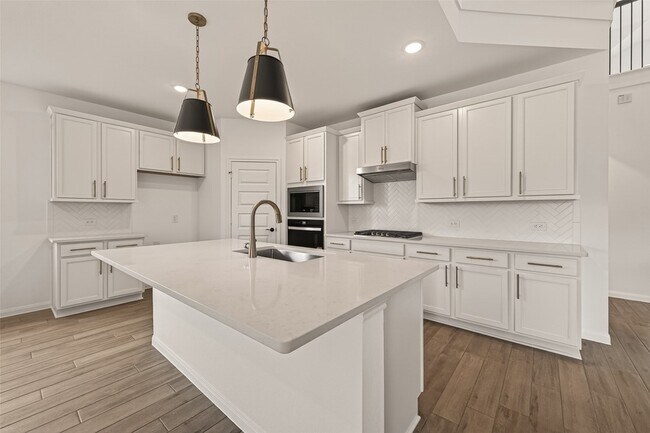 Building Photo - 7327 Blue Gentiana Ln