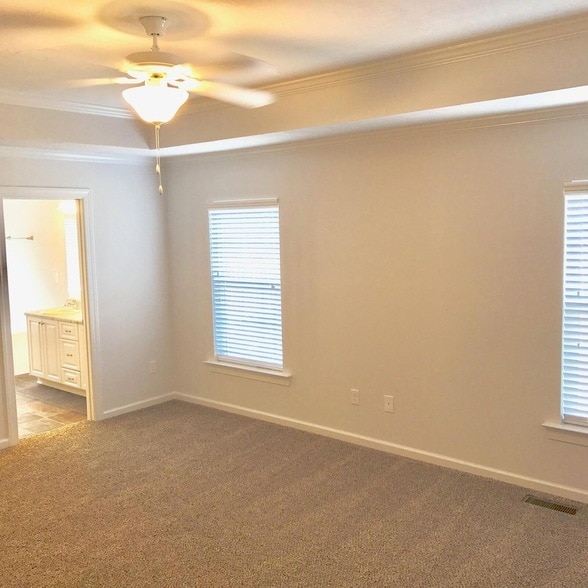 Building Photo - 918 Williford Run Dr