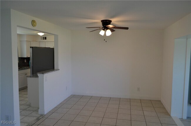 Building Photo - 451 Monterey Ave