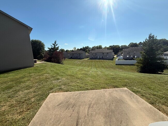 Building Photo - 214 Arctic Wolf Ct
