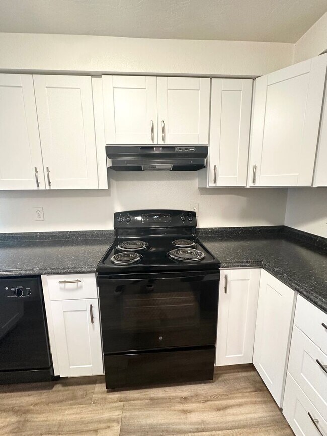 Building Photo - 218 N Michigan Ave