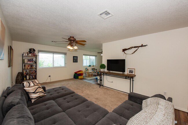 Building Photo - 11239 E 27th Pl