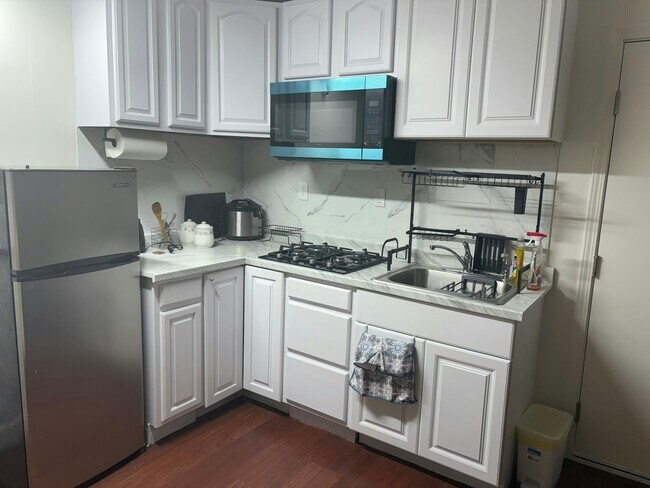 Building Photo - 936 Lucia Ct