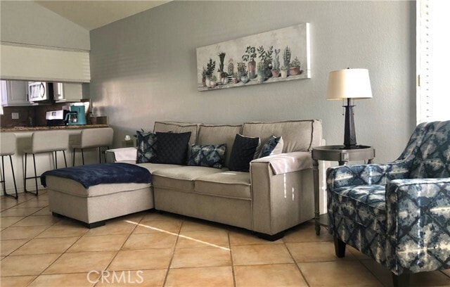 Building Photo - 307 Tava Ln