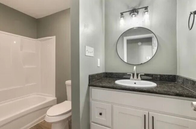 Building Photo - 2419 Feliciana St