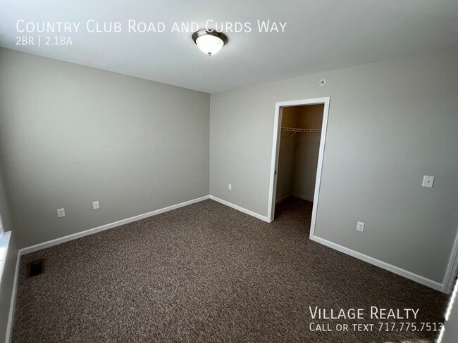 Building Photo - 719 Country Club Rd
