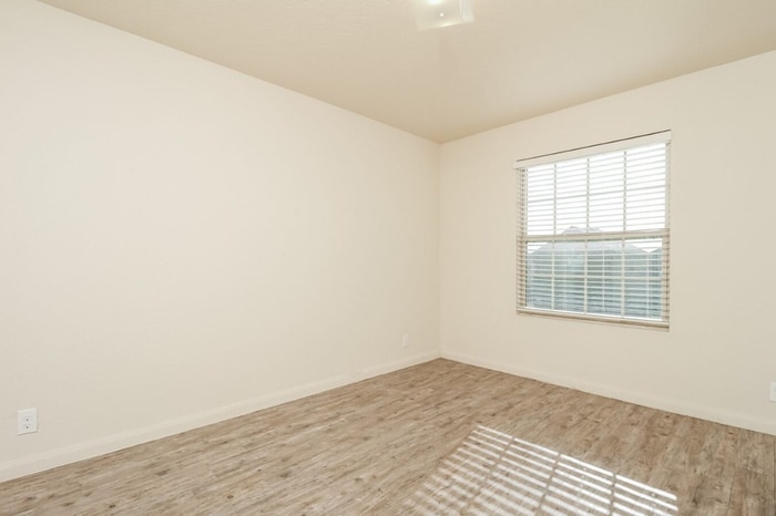 Building Photo - 4730 War Horse Dr