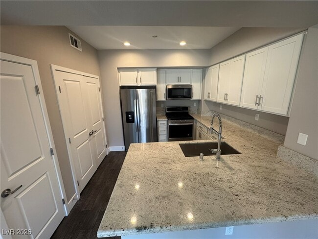 Building Photo - 11885 Tevare Ln