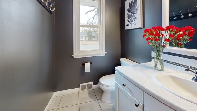 Bathroom - 2600 Xylon Ave S