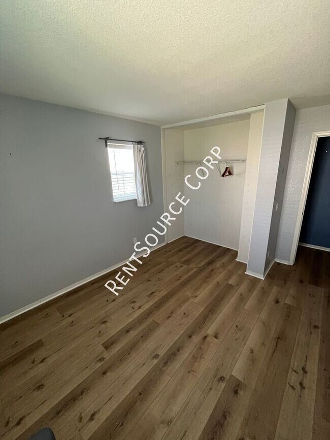 Building Photo - 37515 Limelight Way