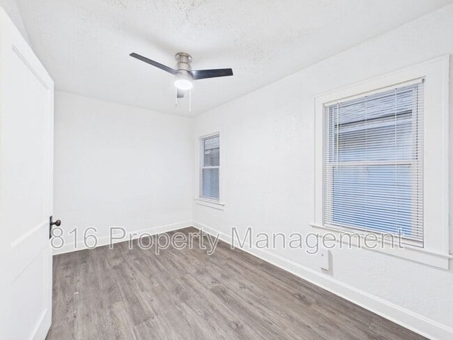 Building Photo - 1513 Rowland Ave